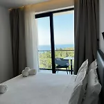 Black Diamond Hotel