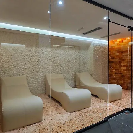 Hotel Black Diamond 4*